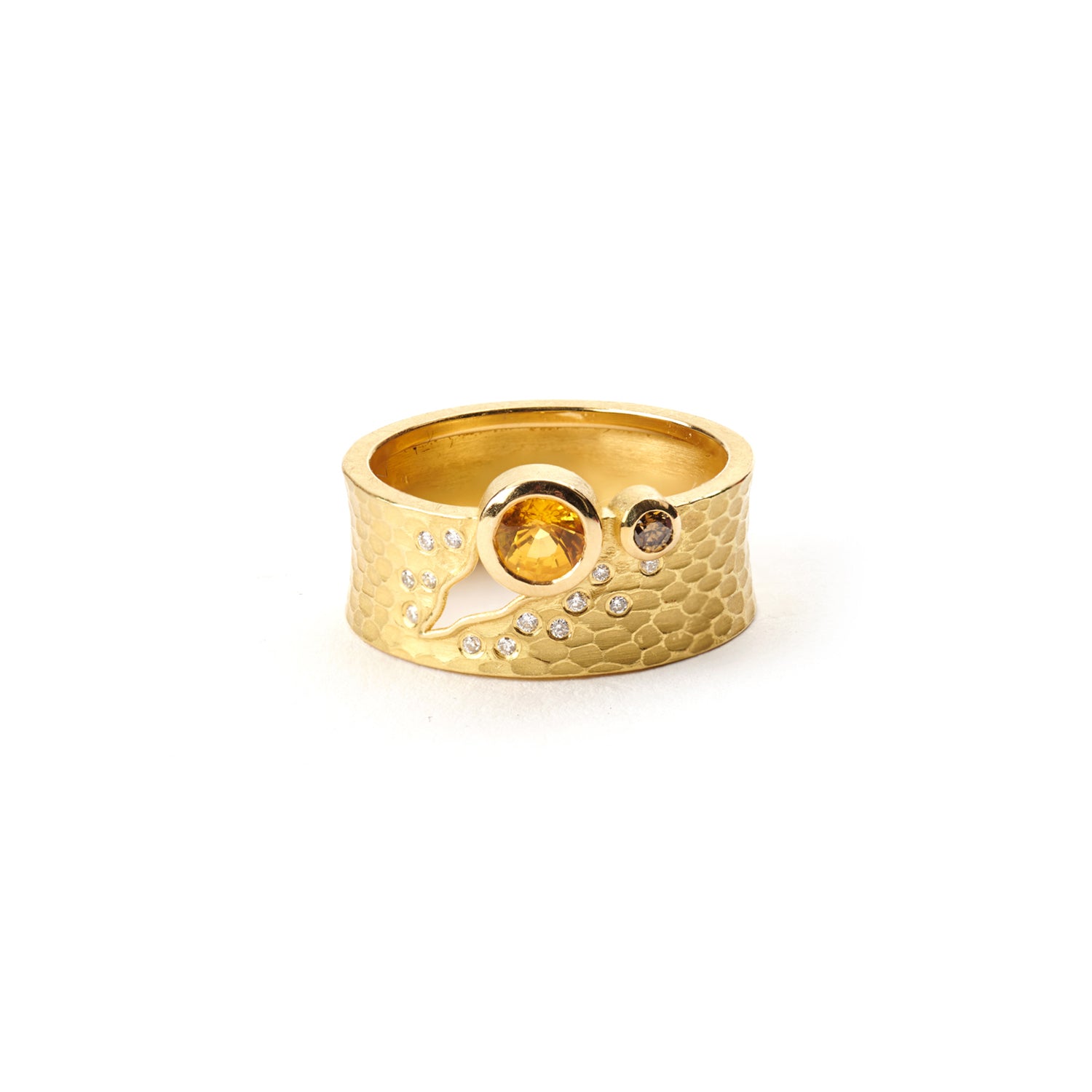 Glacier Ring with Yellow Sapphire