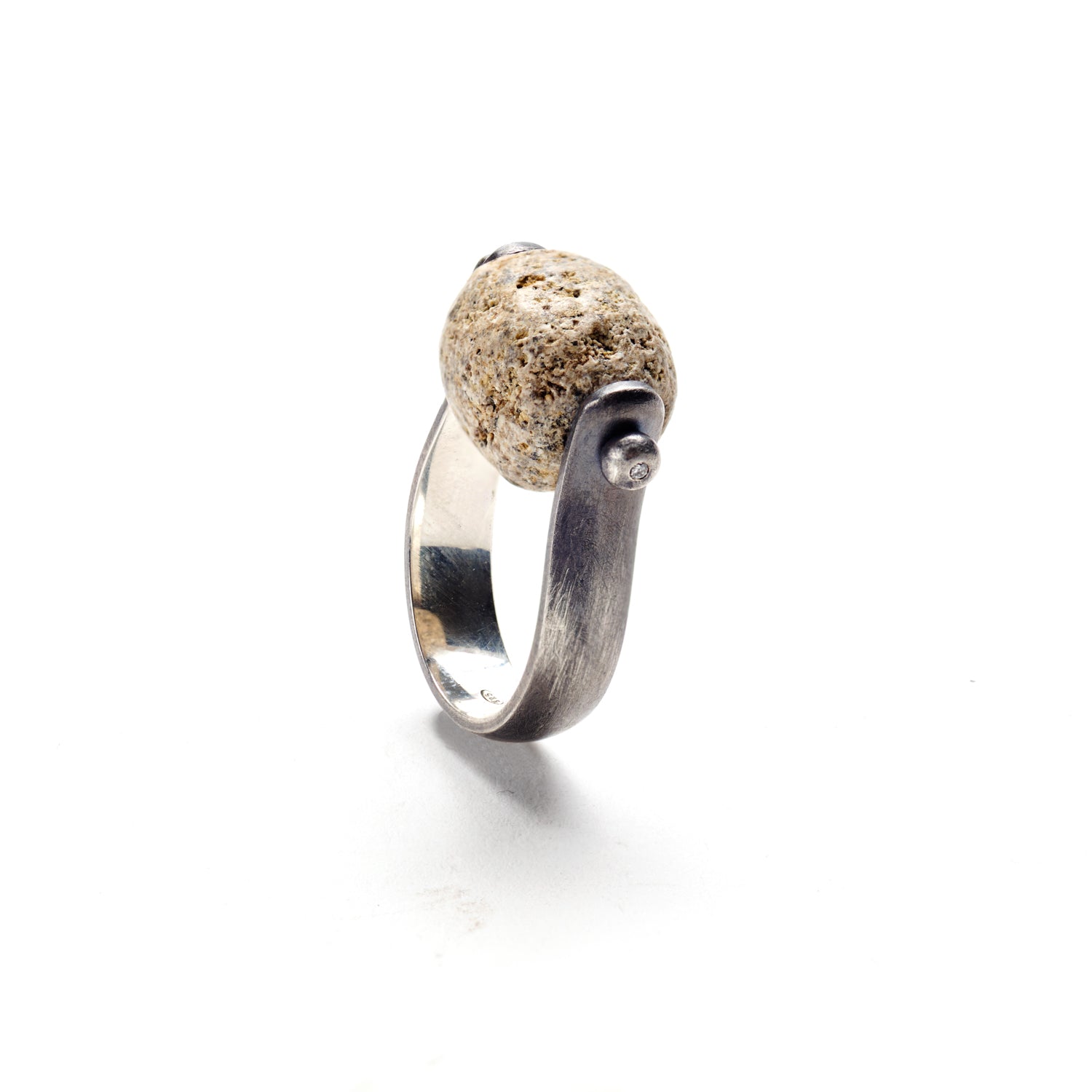 Rotating Stone Ring
