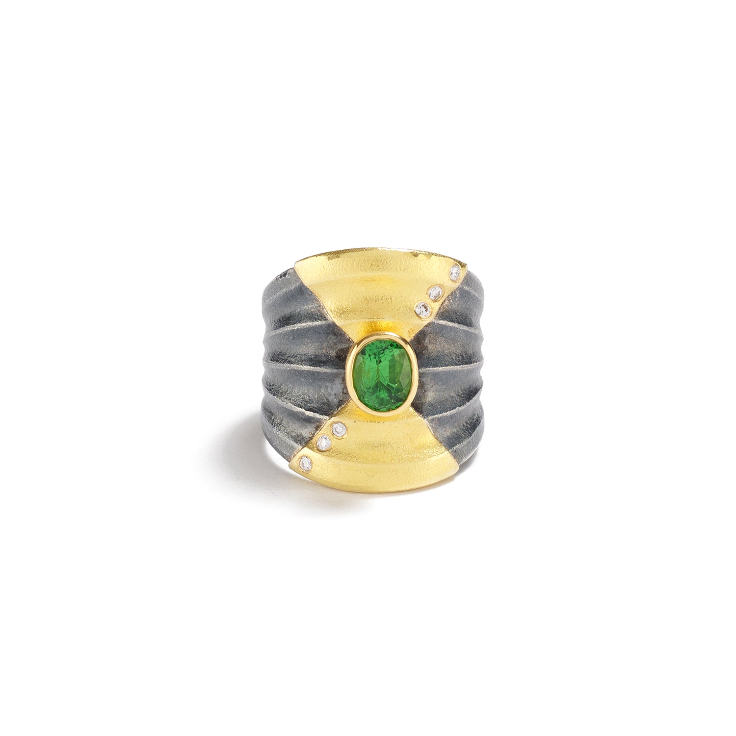 Bezeled Green Tsavorite Ring