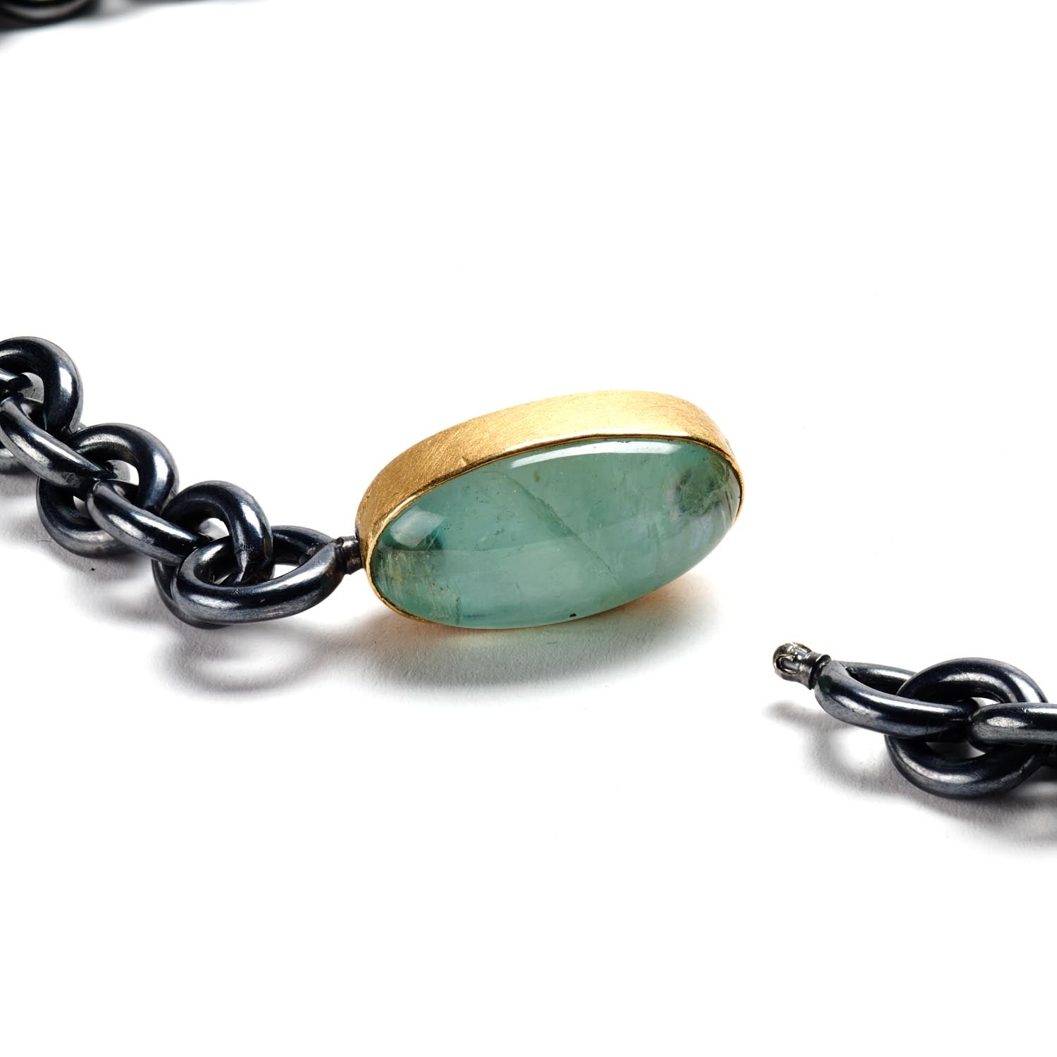 Emerald & Pearl Clasp