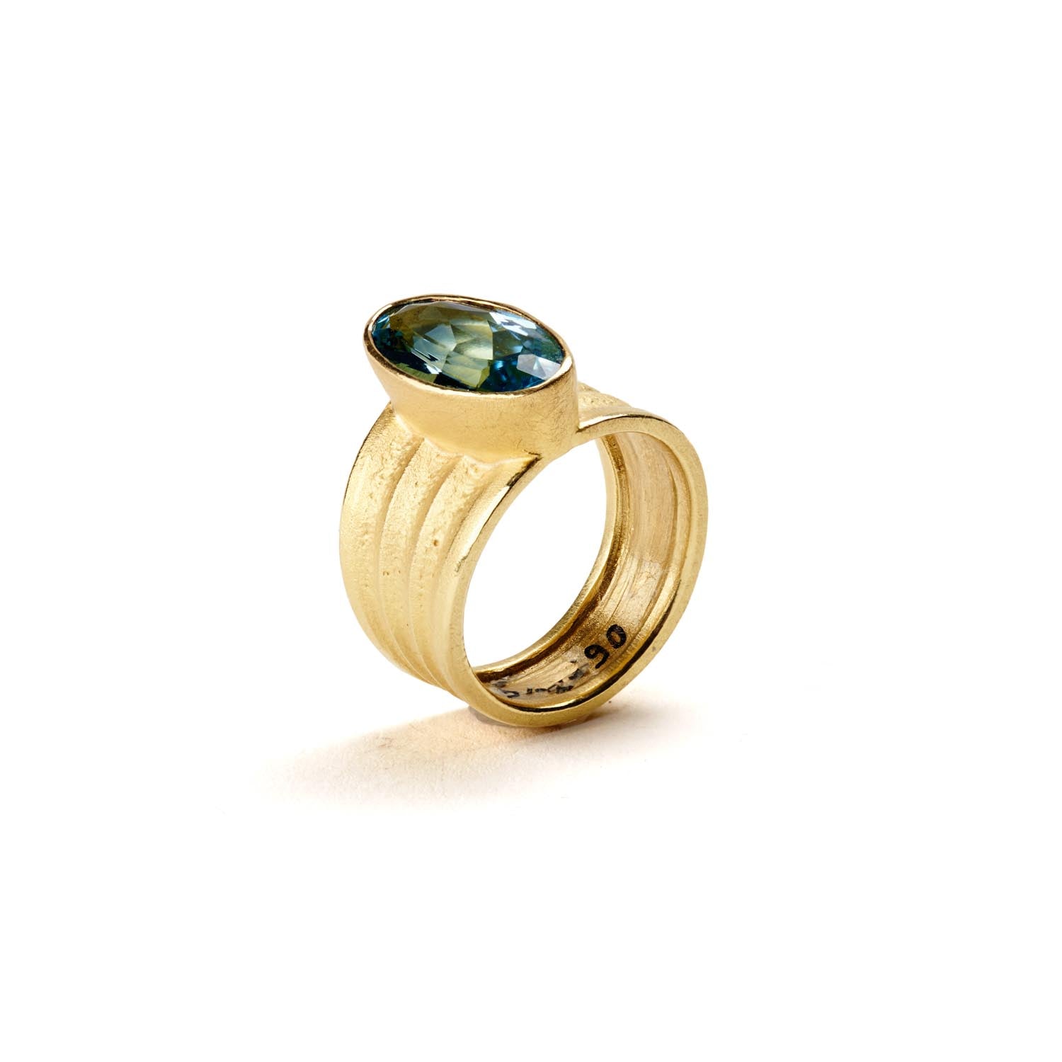 Aquamarine & Sculpted Gold Ring