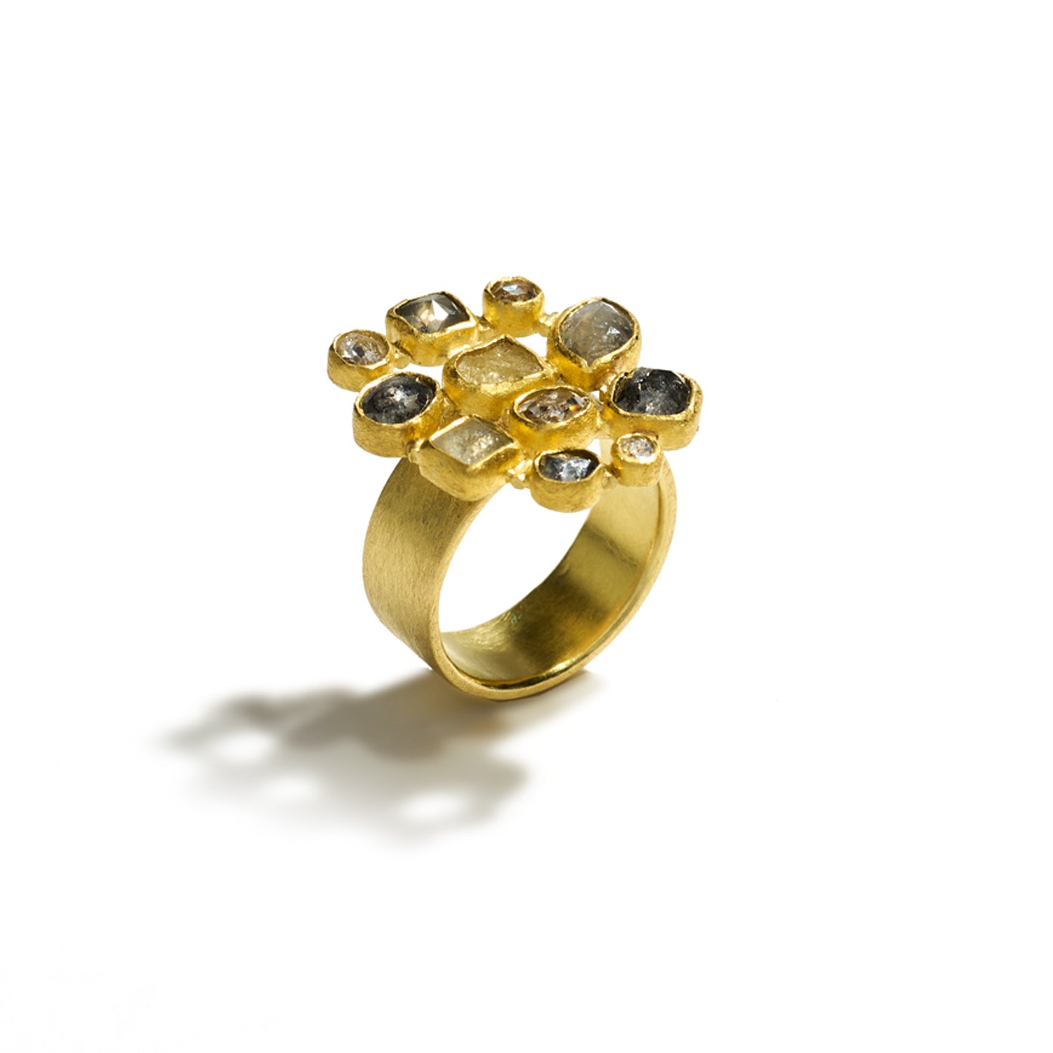 Round Mosaic Diamond Ring