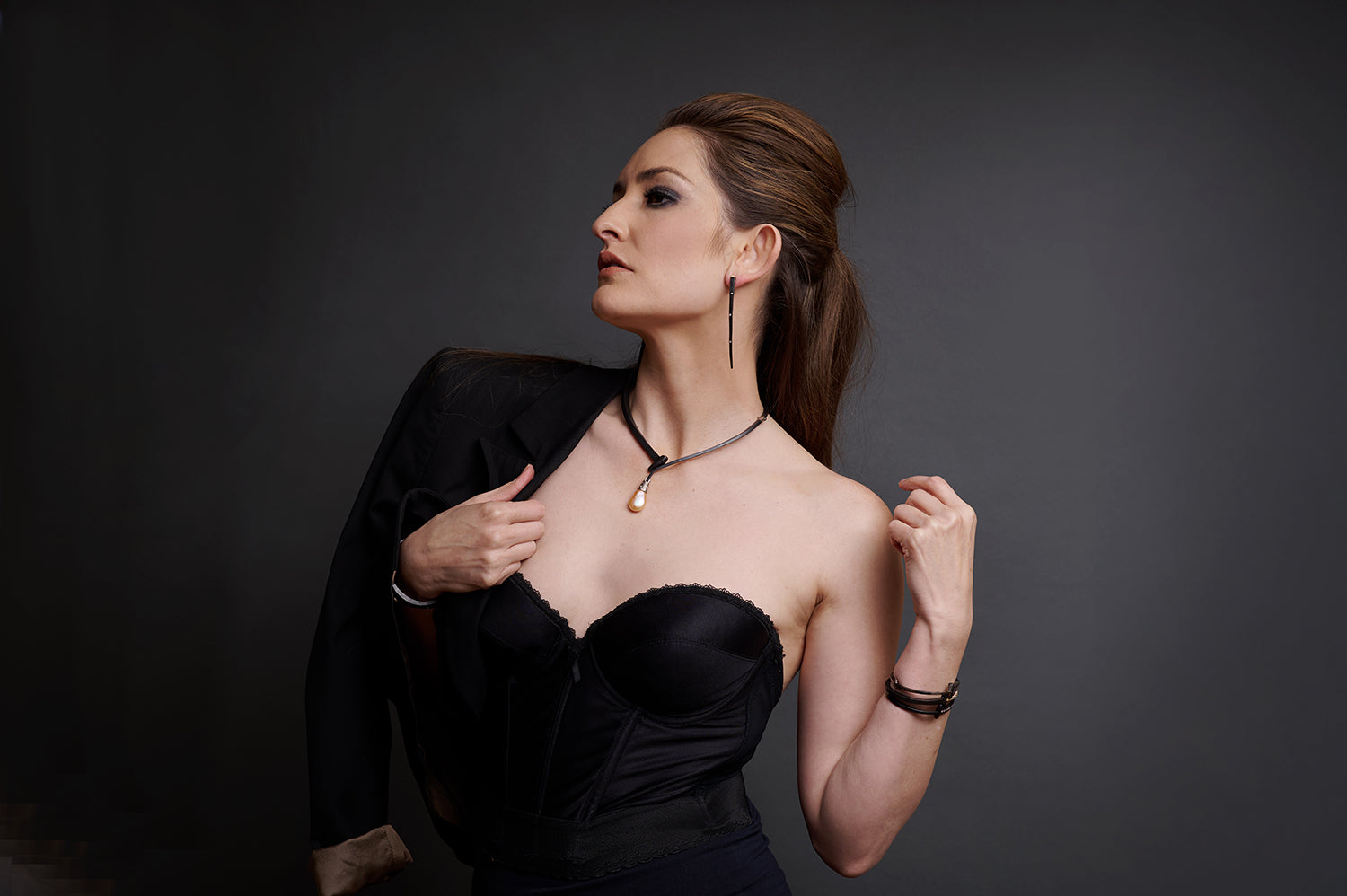 Iron Nail and Pearl Drop Necklace