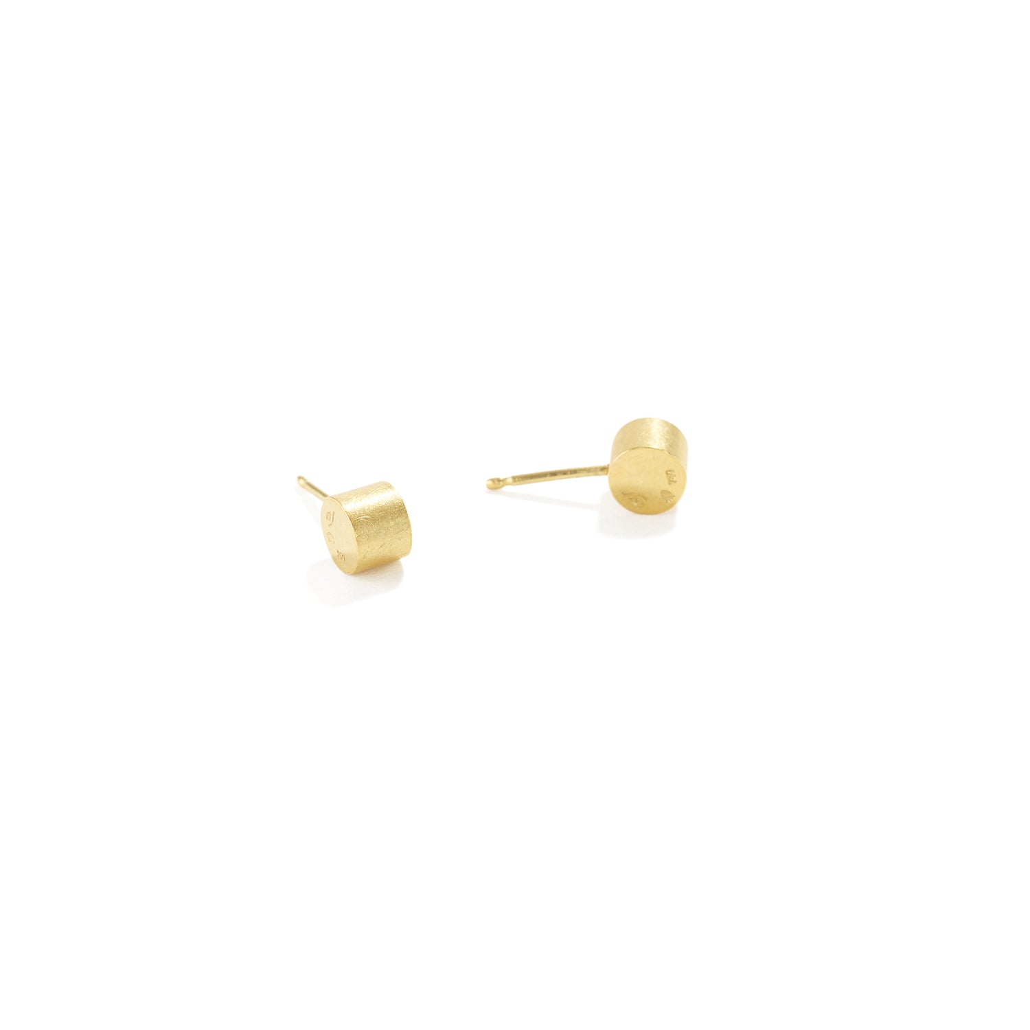 Yellow Gold Cleopatra Stud Earrings