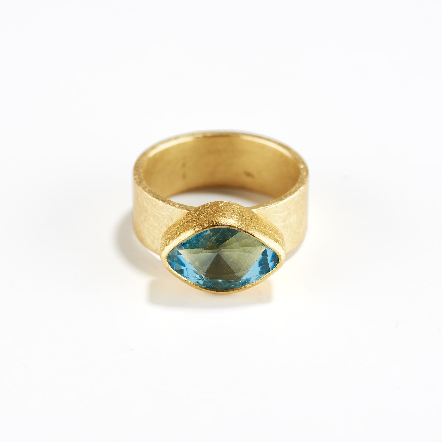 Eye Shaped Aquamarine Ring